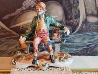 PORSLIN FIGURIN TRAMP PÅ BÄNKEN CAPODIMONTE ITALIEN 50-197