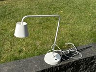 Bordslampa IKEA Tisdag