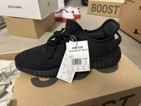 Yeezy 350 Onyx