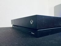 Xbox one x 1 tb 