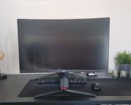 Dataskärm AOC 27" 240hz 0,5ms curved