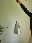 Lampa i aluminium, pendellampa