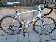 Specialized Tarmac Comp - fin landsvägscykel i kolfiber 