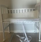 bedside crib 