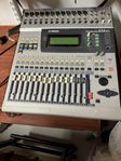 Yamaha digital mixning console 01V