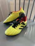 Fotbollsskor adidas strl 34