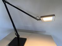 Kelvin LED Flos skrivbordslampa