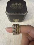 Juicy Couture trippel ring