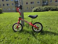  10'' röd springcykel med babblarna