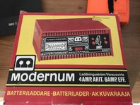 Modernum batteriladdare retro 