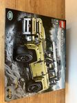 Lego technic defender 42110 oöppnad. 