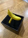 Bananring av Ted Noten