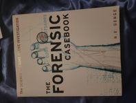 The forensic casebook - the science of crime scene investig