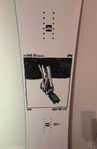 Rome Party Mod Snowboard 153 cm (Årsmodell 2021). 