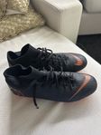 Nike Mercurial Fotbollskor