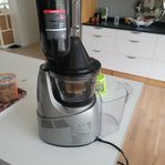 Slowjuicer