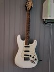 squier stratocaster dl hot railse