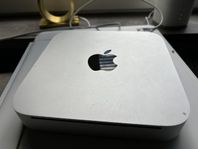 Apple Mac Mini MC270D/A Intel Core 2 Duo 2.4 GHz, 4 GB RAM 