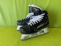 Bauer S170 goalie skates junior