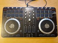 Numark Mixtrack Pro 2