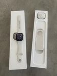 Apple Watch serie 8 GPS silver Aluminium white sportband 