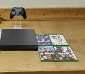 Xbox One X 1TB 