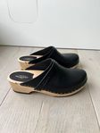 Swedish Hasbeens Toe Strap Clog