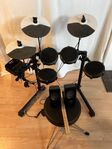 Digitalt trumset Alesis Debut Kit