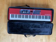 Nord Electro 6D + väska