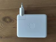 Apple USB-C Power Adapter 140W