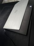 Dell Laptop XPS 15 9570