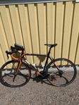 KTM strada carbon landsvägscykel 