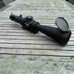 Leupold Mark5 HD 5-25x56 m. Spuhr fäste