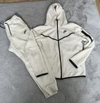 Nike fleece tech set str M