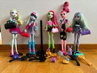 Monster High dockor 