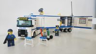 Lego city 60044, Polisens mobila enhet