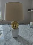 bordslampa, vit, guld o beige