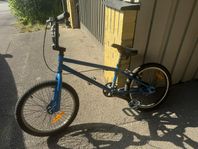 BMX från Biltema 20 tum