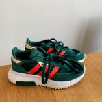 Adidas Retropy F2 Gröna Sneakers Storlek 37