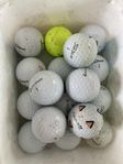 13st Titleist 4 Taylor Made golfbollar