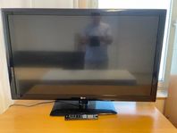 TV 46 modell LG, 700 kr