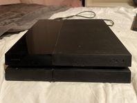 Playstation 4 + 2 spel