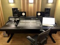 Avid C|24 + Argosy 90 Series