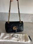 GUCCI MARMONT GG SMALL i toppskick 