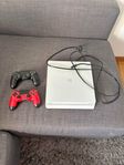 ps4 white slim med två kontroller, strömsladd & hdmi