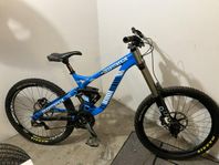 Commencal Supreme DH