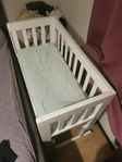 Bedside crib