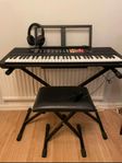 Yamaha PA-130B keyboard