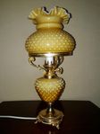 Bordslampa Fenton Hobnail 1900 tal