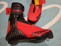 Nya toppmodell Atomic Redster S9 Carbon skatepjäxa